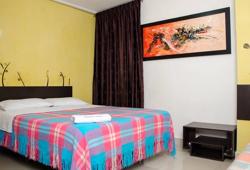 هتل Nuevo Marazul