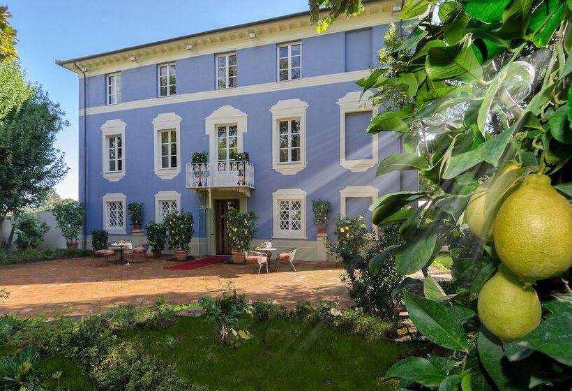 هتل Resort Dei Limoni