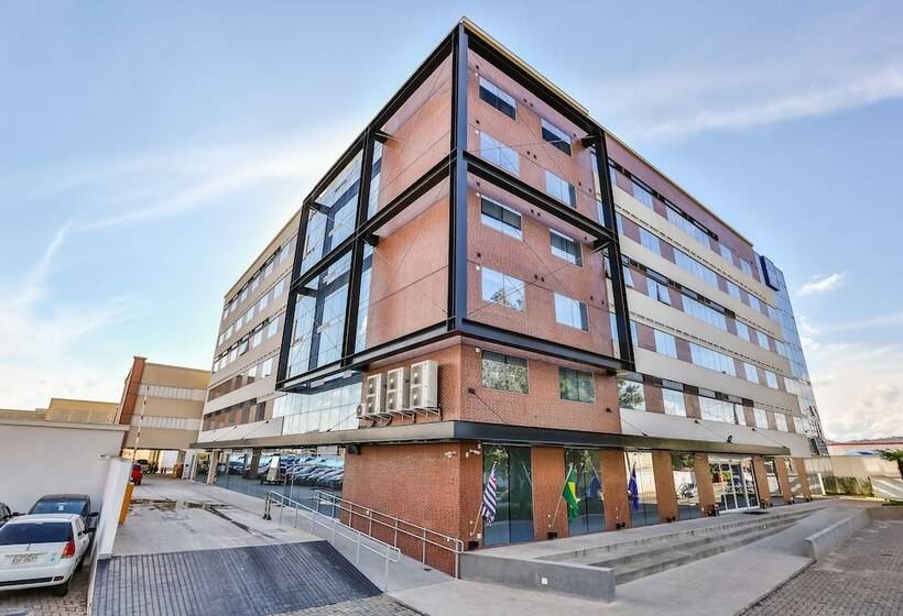 ホテル Sleep Inn Aeroporto De Guarulhos   São Paulo