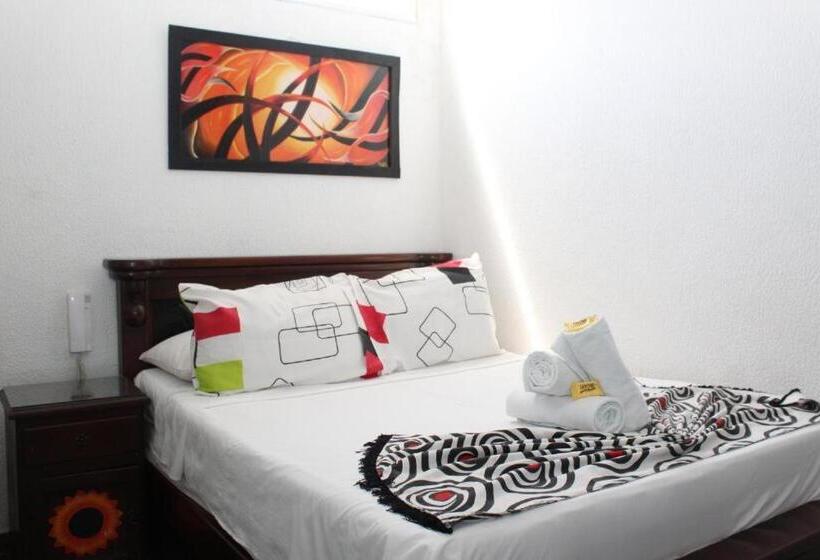 هتل Villa Del Rosario Nuevo