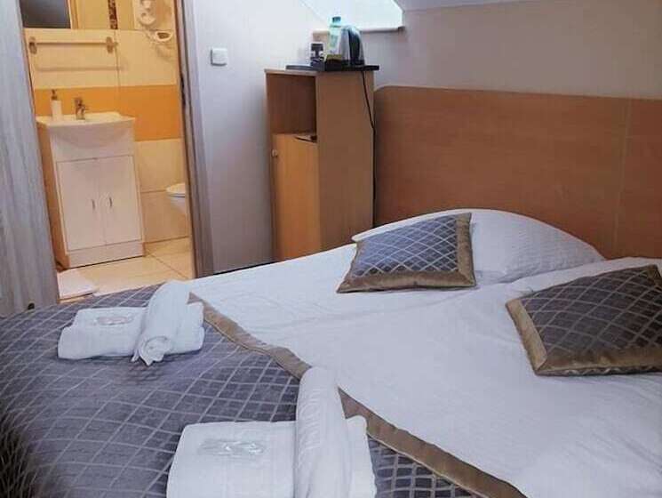 ホテル Willa Kłodzko Zacisze   Sauna   Siłownia   Komnata Solna