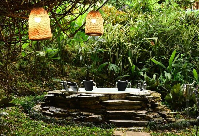 اقامتگاه Finca Hotel Los Girasoles