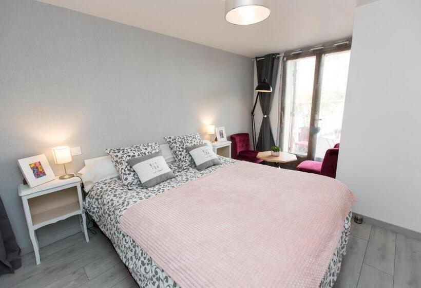 مبيت وإفطار Chambre D'hôtes Des Lys