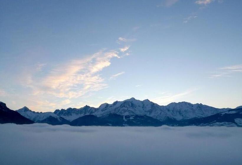 مبيت وإفطار Chambres D'hôtes Les Terrasses De Varme