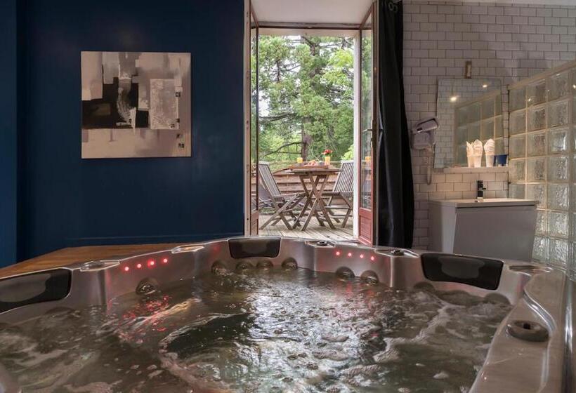 住宿加早餐  La Font Vineuse & Spa