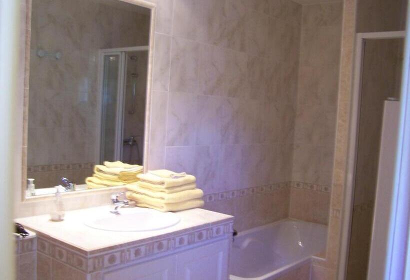 مبيت وإفطار Les Cigales