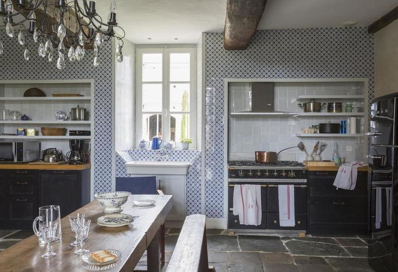 مبيت وإفطار Manoir Du Mesnil De Bas