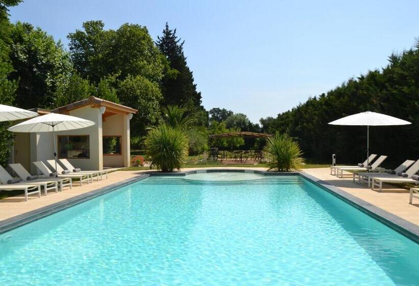 مبيت وإفطار Mas De Capelou