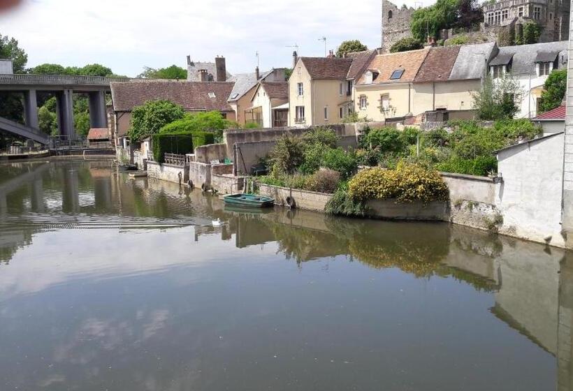 ベッドアンドブレックファースト Suite Sainte Anne