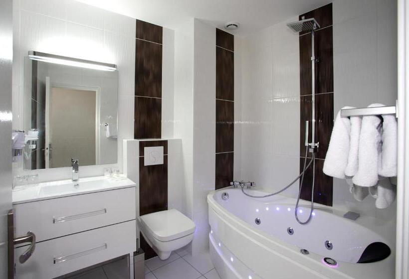 בית מלון כפרי Auberge Bretonne