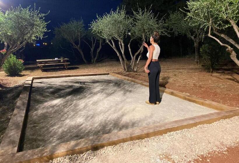 בית מלון כפרי Ibis Budget Le Cannet Des Maures