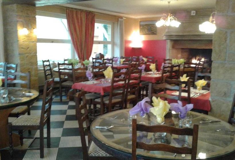 ホテル Hôtel Restaurant Le Rouffillac