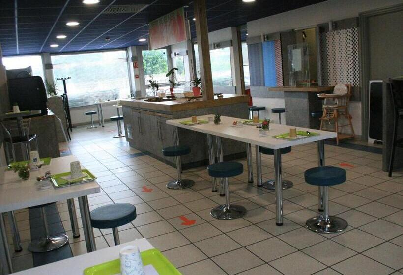 Отель Ibis Budget Thiers