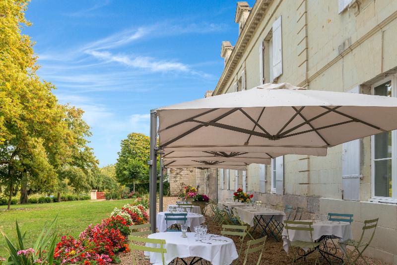 هتل Le Domaine De Mestré, The Originals Relais