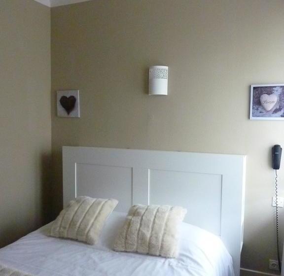 فندق Les Voyageurs