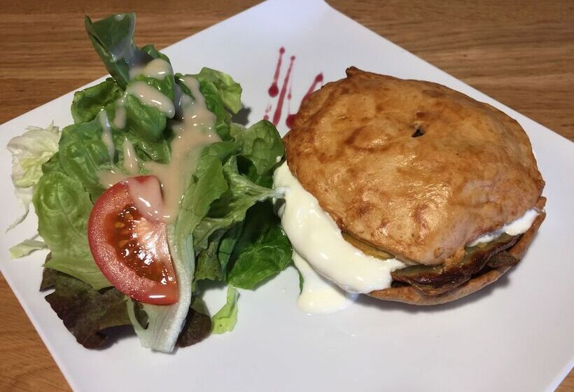 فندق Logis Hôtel Le Bocage