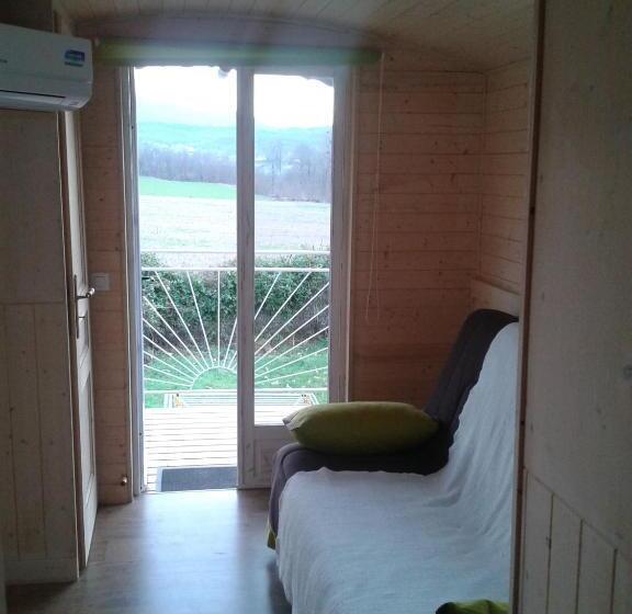 تختخواب و صبحانه Chambres D Hôtes La Prairie