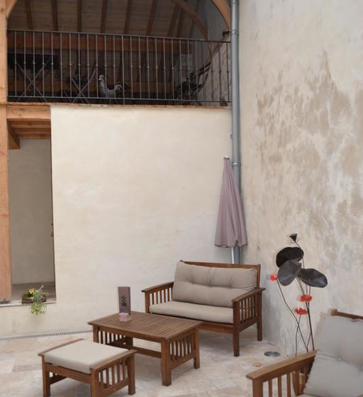 住宿加早餐  Du Côté De Chez Jeanne