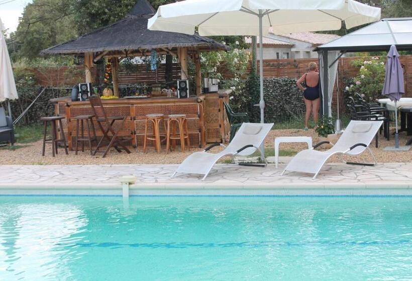 住宿加早餐  La Maison De Jenny