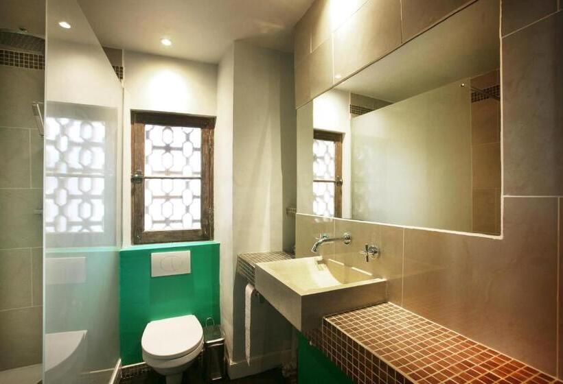 مبيت وإفطار La Maison Du Pont Vieux