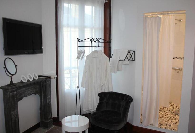 مبيت وإفطار Les Bruyères