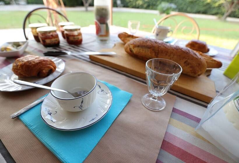 ベッドアンドブレックファースト Maison De Margot