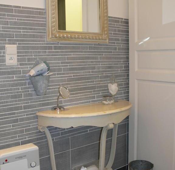 Bed and Breakfast Maison D'hôte La Tourette