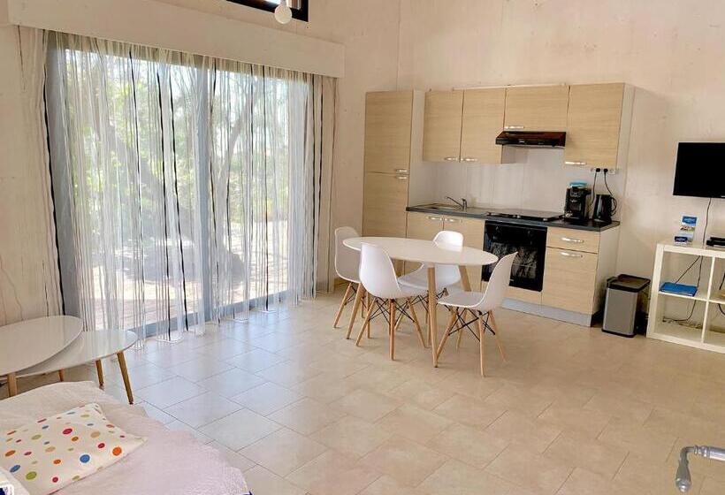 مبيت وإفطار Maison D'hôtes Bleu Azur