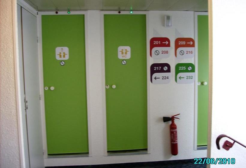 בית מלון כפרי First Eco Dieppe