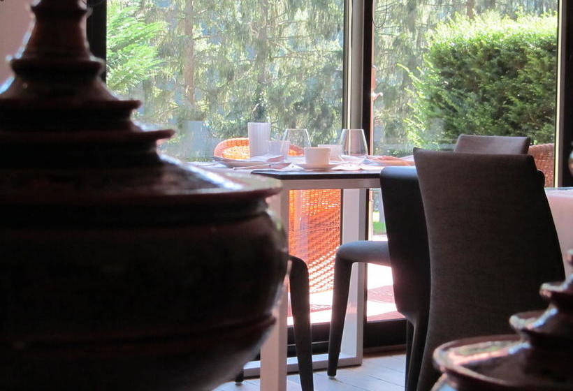 ホテル Restaurant Hôtel L'arnsbourg