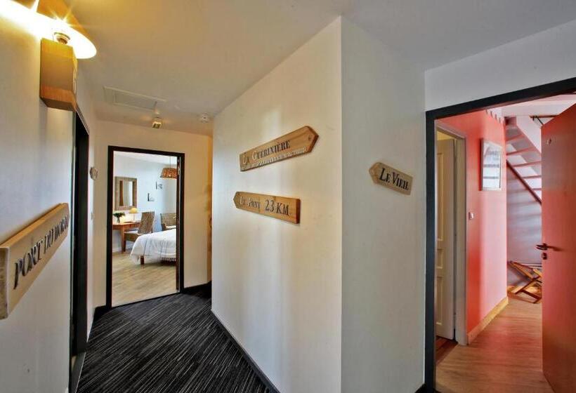 هتل Logis Hôtel La Chaize