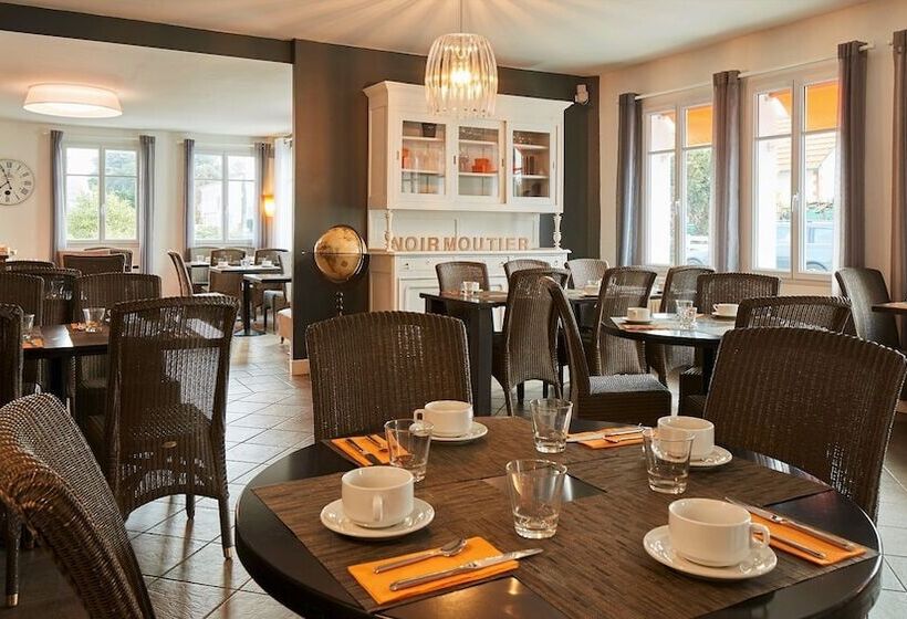 هتل Logis Hôtel La Chaize