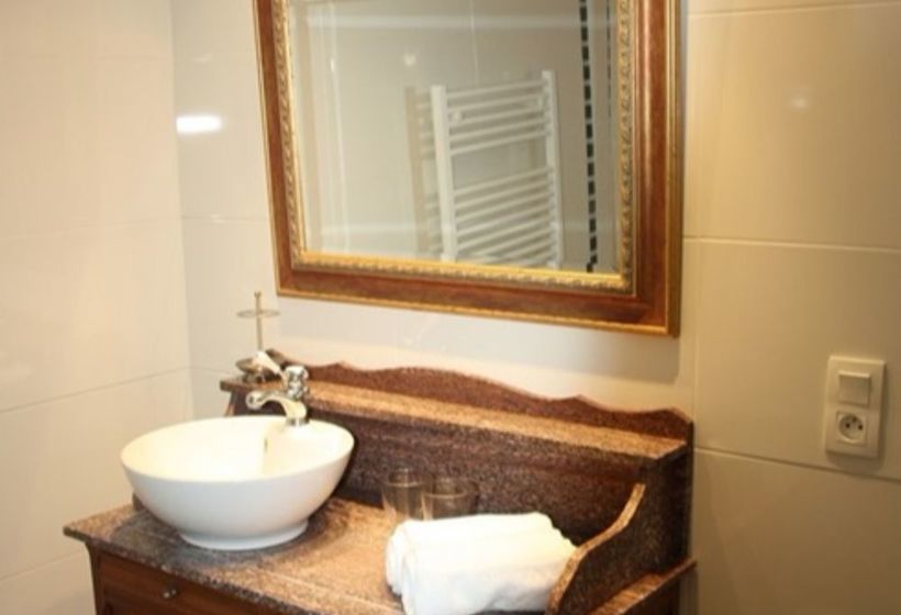 ベッドアンドブレックファースト La Luzernière Chambres D Hôtes