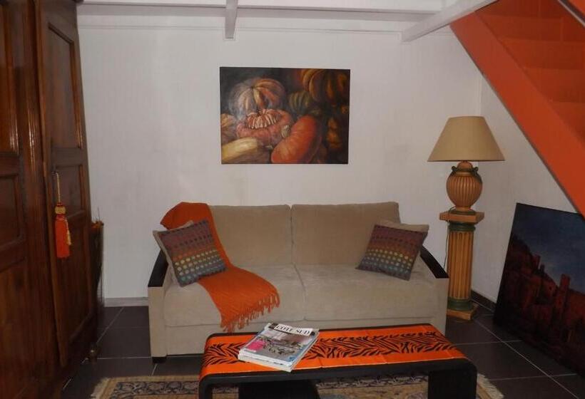 مبيت وإفطار Studio Accueillant Pour 2, Wifi Et Climatisation