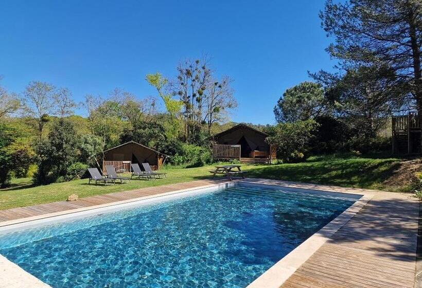 צימר Domaine La Sauzette