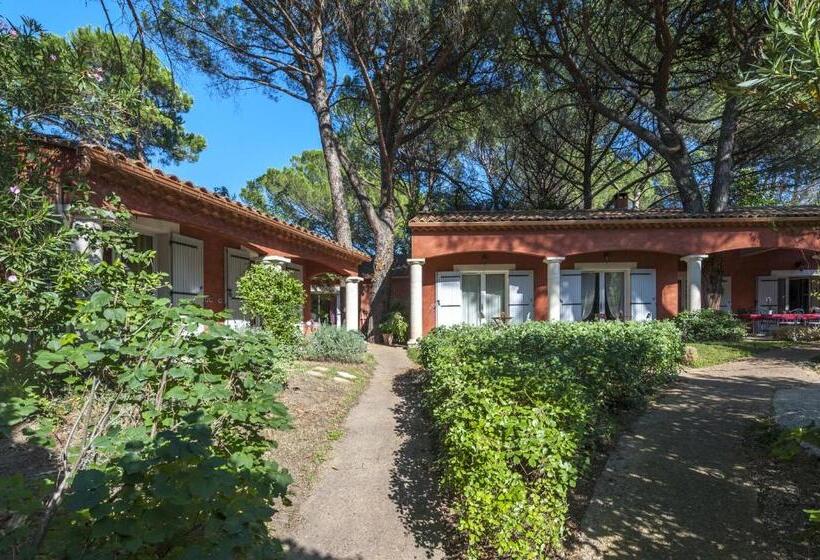 住宿加早餐  La Bastide Des Pins