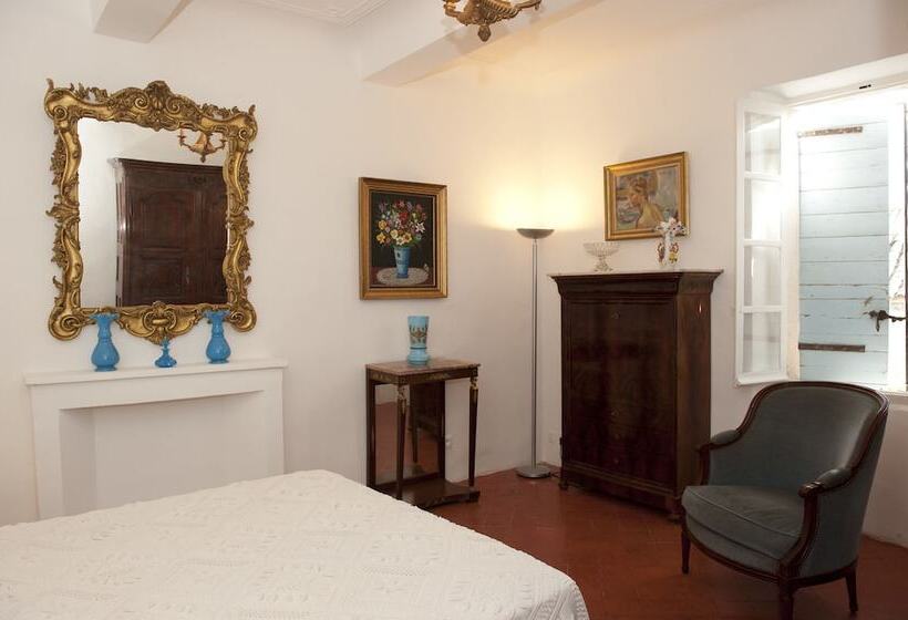 Bed and Breakfast La Maison Du Peintre En Provence