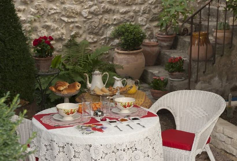 Bed and Breakfast La Maison Du Peintre En Provence