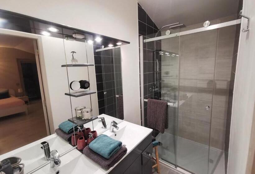 مبيت وإفطار Le Mas Des Loges   Les Vans / Chambonas