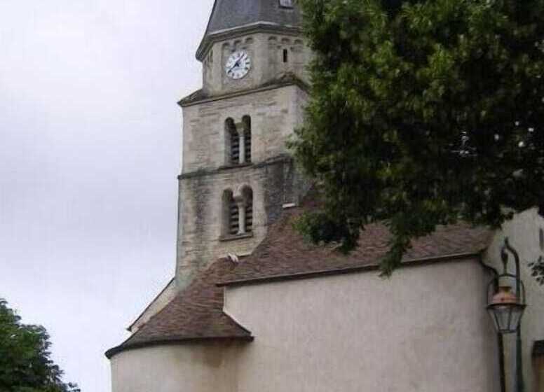 민박 Le Puits Fortifié