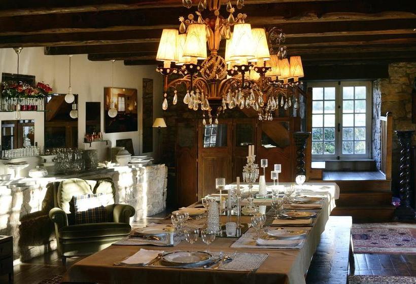 Bed and Breakfast Maison D'hôtes La Singulière