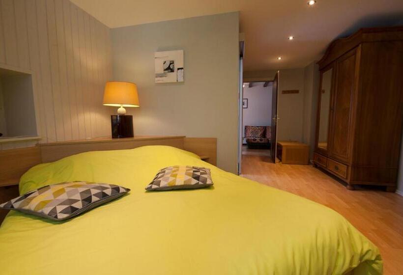 호텔 Aux Deux Clefs