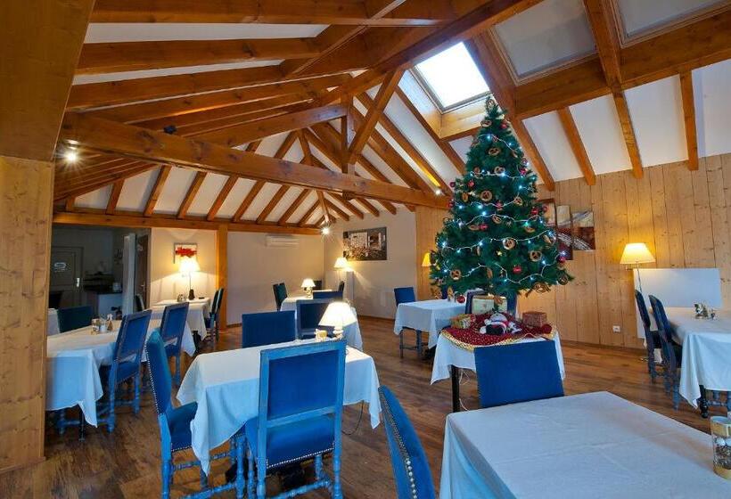 호텔 Aux Deux Clefs