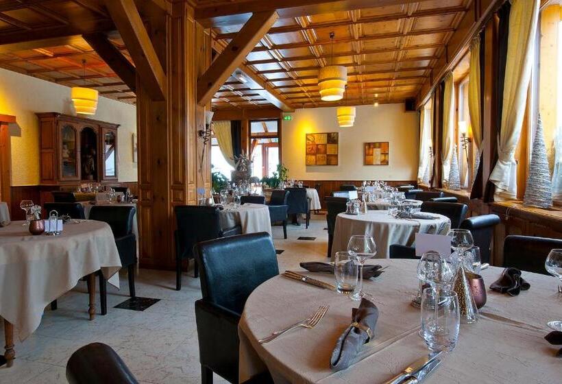 호텔 Aux Deux Clefs