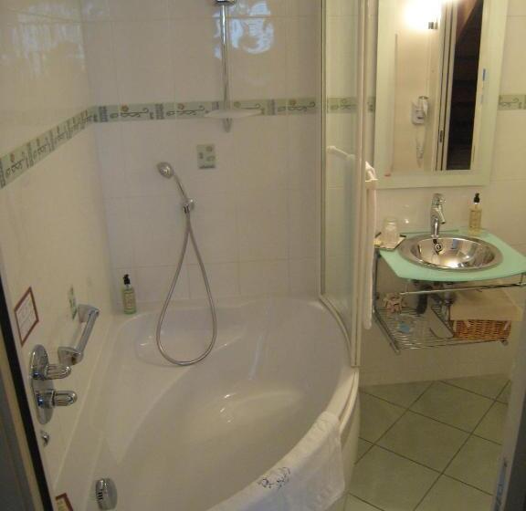 ホテル Hôtel Le Manoir Aux Vaches