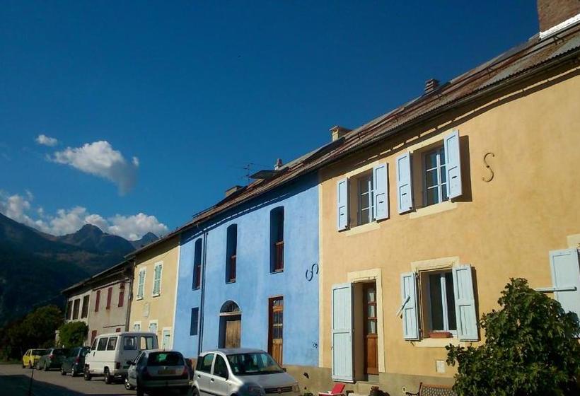 酒店 Hôtel Restaurant Gîtes Les 5 Saisons