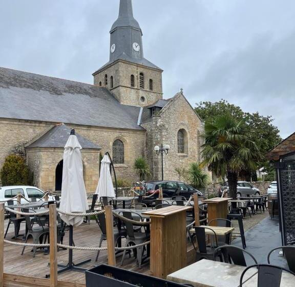 ホテル Hôtel Restaurant La Voile   Le Dock Er
