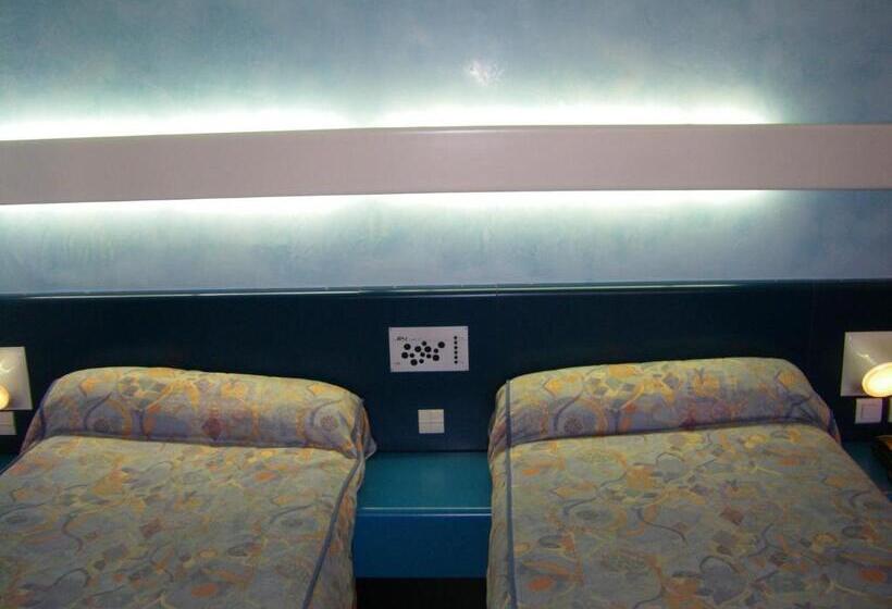 ホテル Hôtel Urbain V