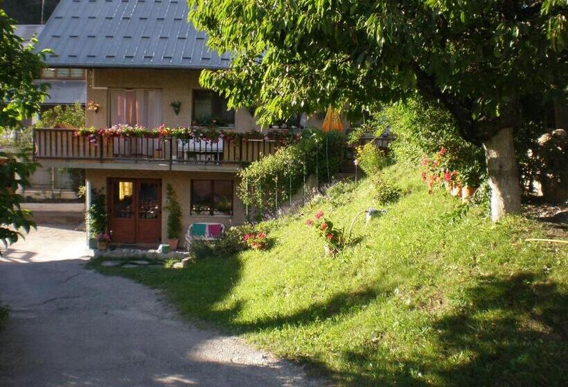 酒店 L  Edelweiss B&b Chambres D Hôtes