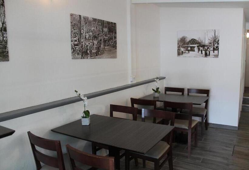 Отель La Hourquie Café
